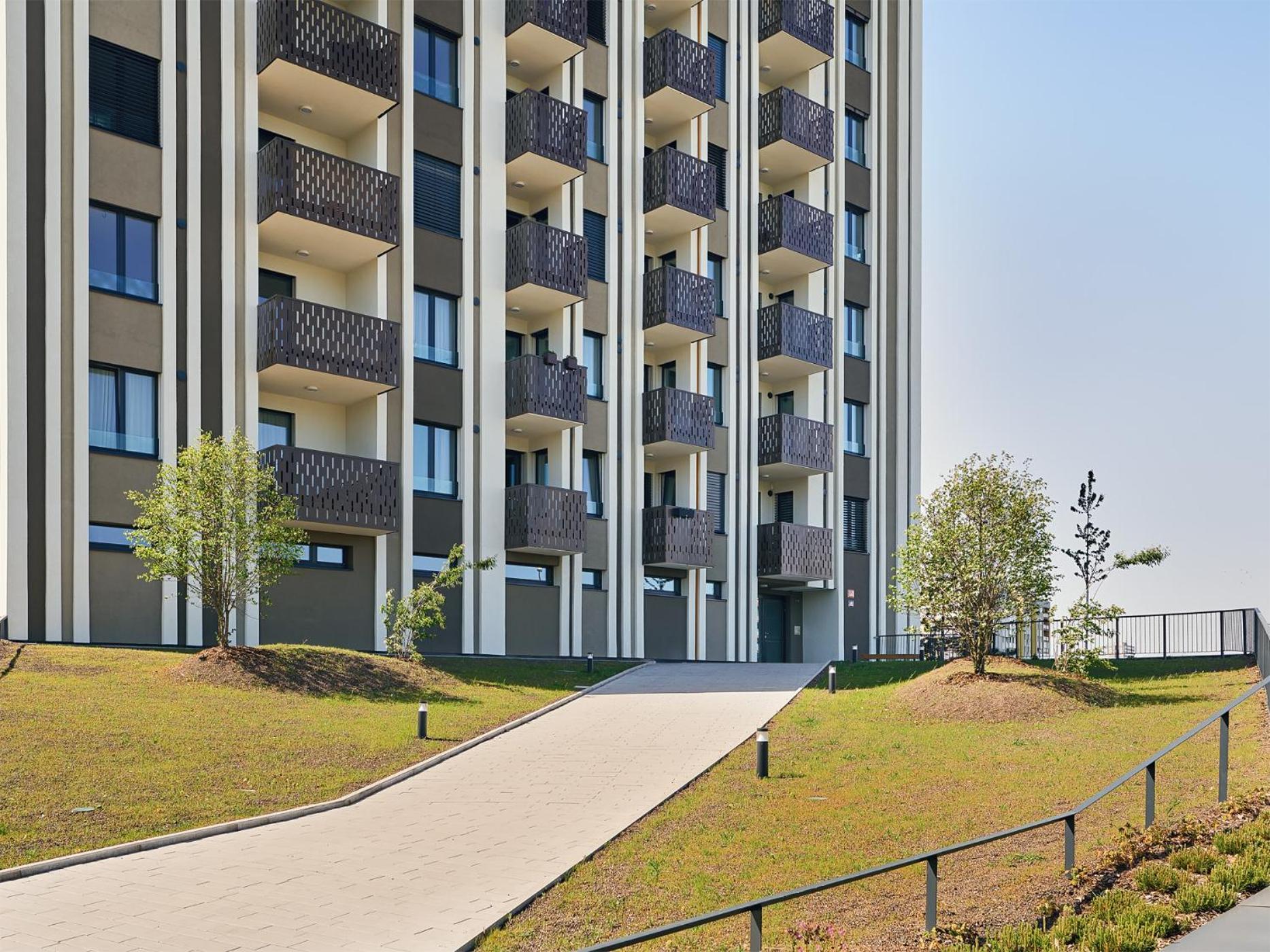 Beta Home - Garage, Air Condition, Garden, At Metro Praga Zewnętrze zdjęcie